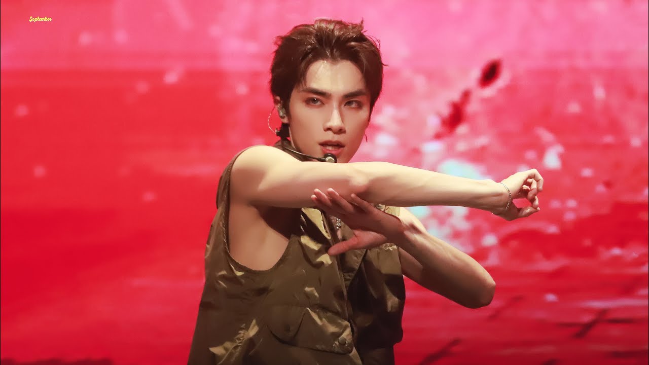 【WayV XiaoJun】20240821 BeiJing ON THE Way《She A Wolf》 Fancam Focus（HD）