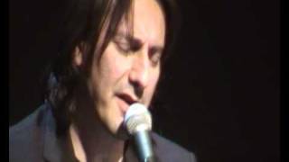 Pippo Pollina - Siamo angeli (live a Milano) chords