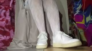ASMR Nike Sneakers | Rhythmic Toe Tapping & Foot Sounds 