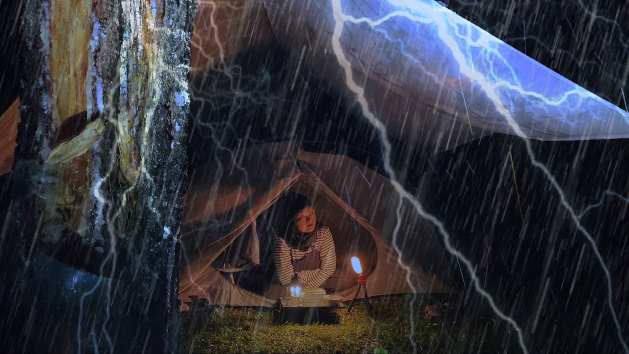 CAMPING IN HEAVY RAIN • SPENDING TIME WITH POWERFULL RAIN • ASMR - YouTube