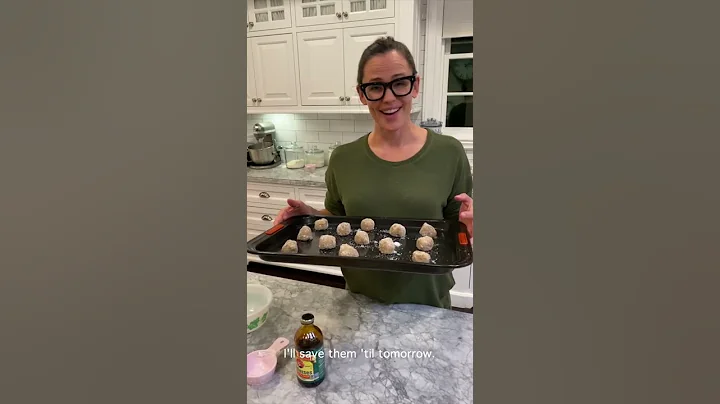 Jennifer Garner's Pretend Cooking Show - Episode 2...