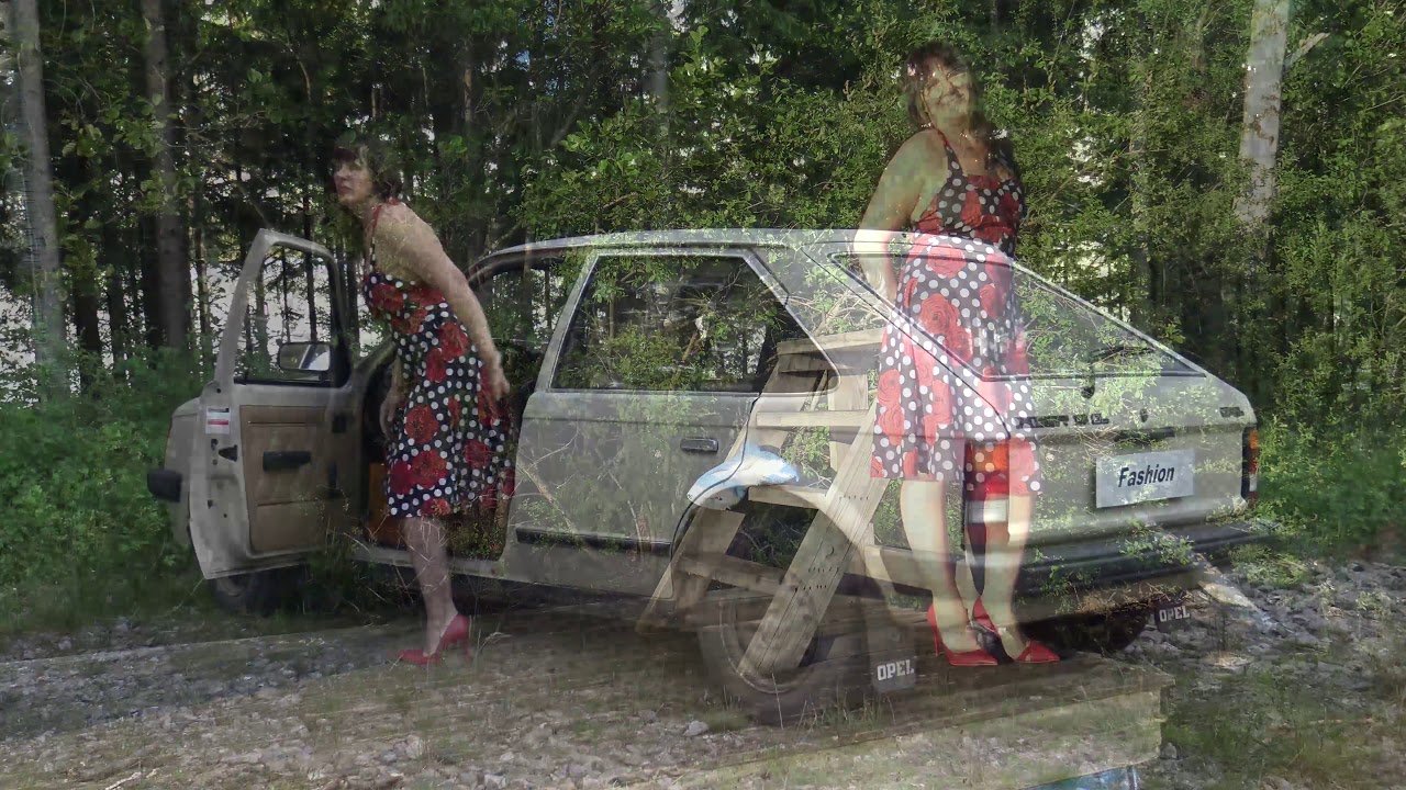 Lady Loretta By the lake Revving