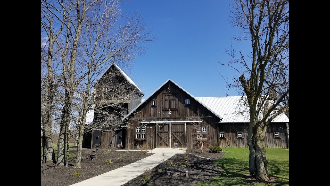 The Barn at Kennedy Farm Wedding Ceremony and Reception Grapevine DJs