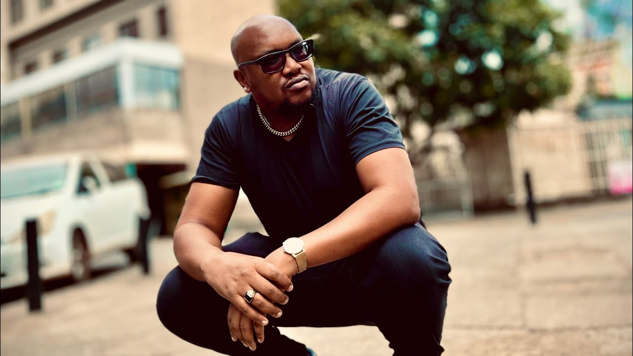 Kayvo Kforce - Like That (Official Visualizer) - YouTube