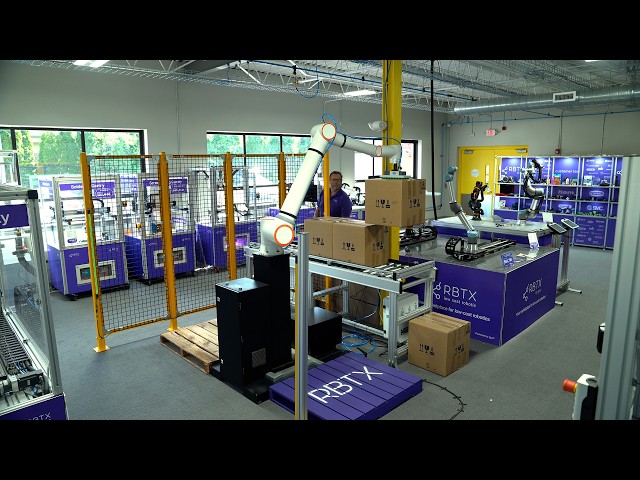 Palletizer Safety Demo: Light Curtain and Hard Guarding