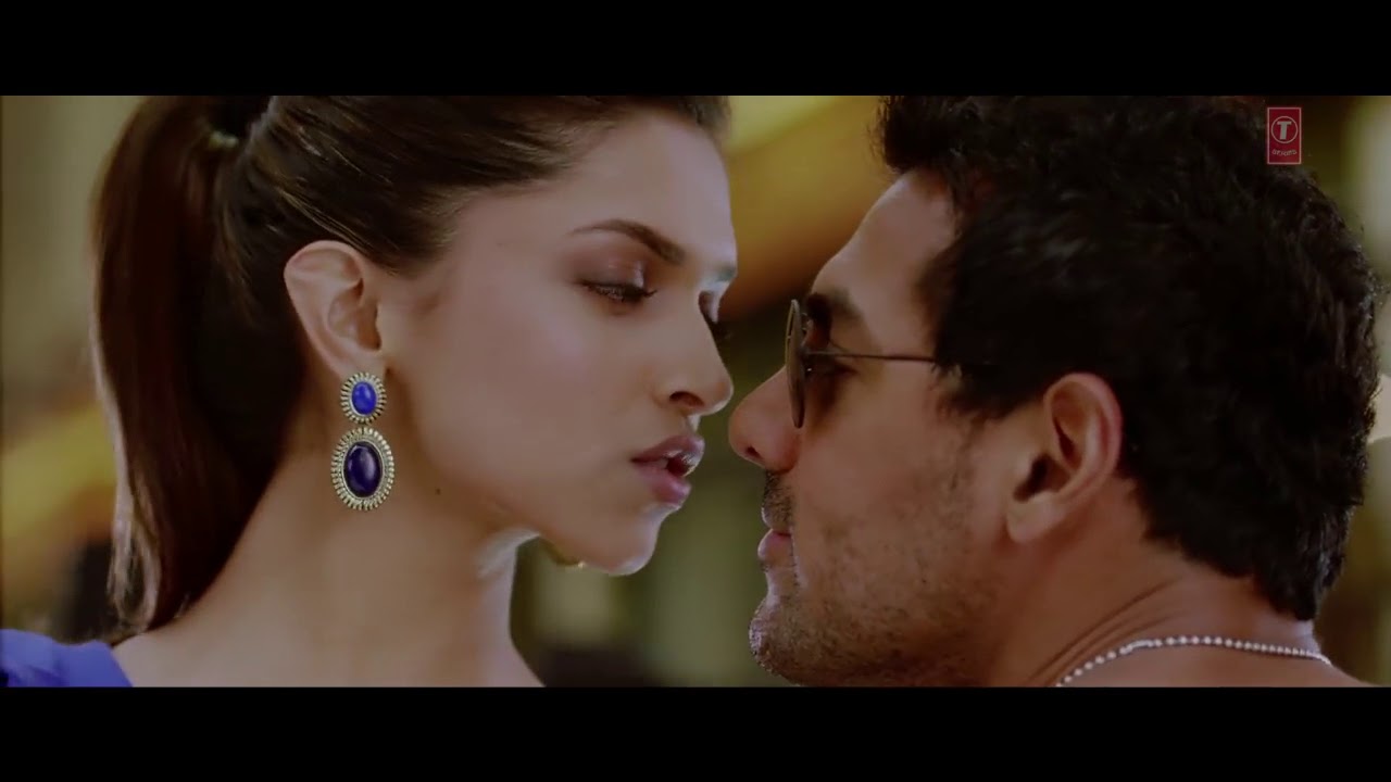 Jhak Maar Ke Full Song Desi Boyz    Deepika Padukone   John Abraham   YouTube