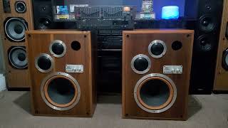 set Gradiente GR-12 año 1980.. amplificador NAD y ecualizador TEAC ..