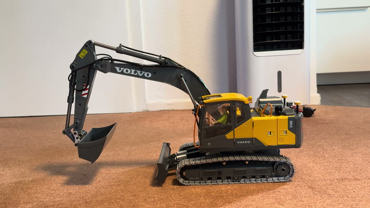 RC Volvo EC160e Excavator with electric conversion kit from Magom HRC