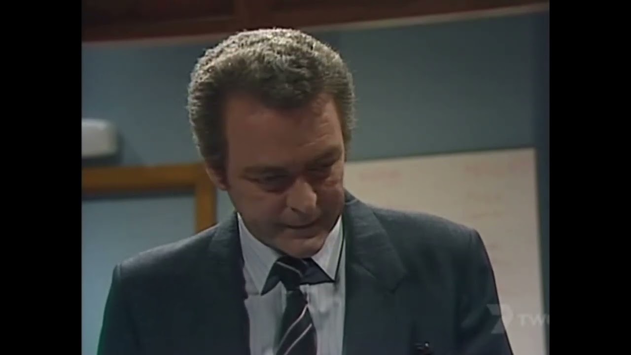 Home and Away - Don is shocked by Morag's revelation