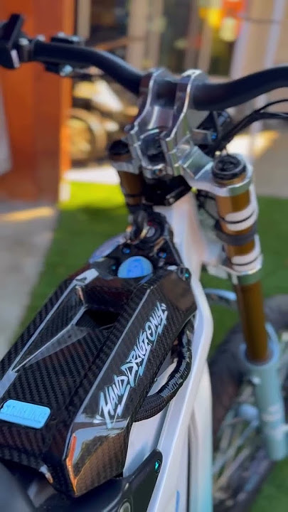 Blue&White 💙🤍  #emoto #automobile #bike #supermoto #biker #ebike #bikes #dirtbike #mtb #electric