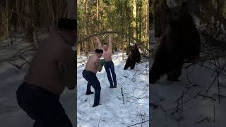 Михаил Кокляев показал, как тренировался с медведем