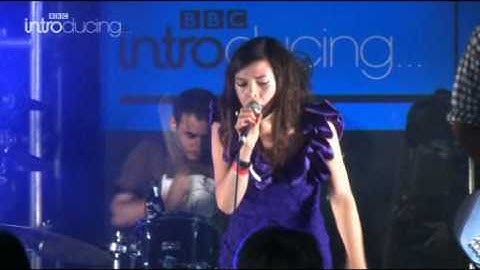 Kids Love Lies - Under The Bed (live for BBC Introducing)