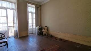 VENDE - PRÉDIO - PORTO
