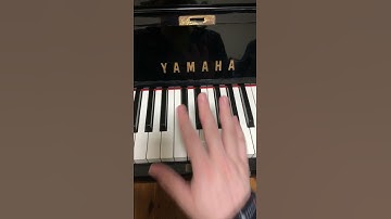 1 Trick to Learn All Major and Minor Chords on Piano