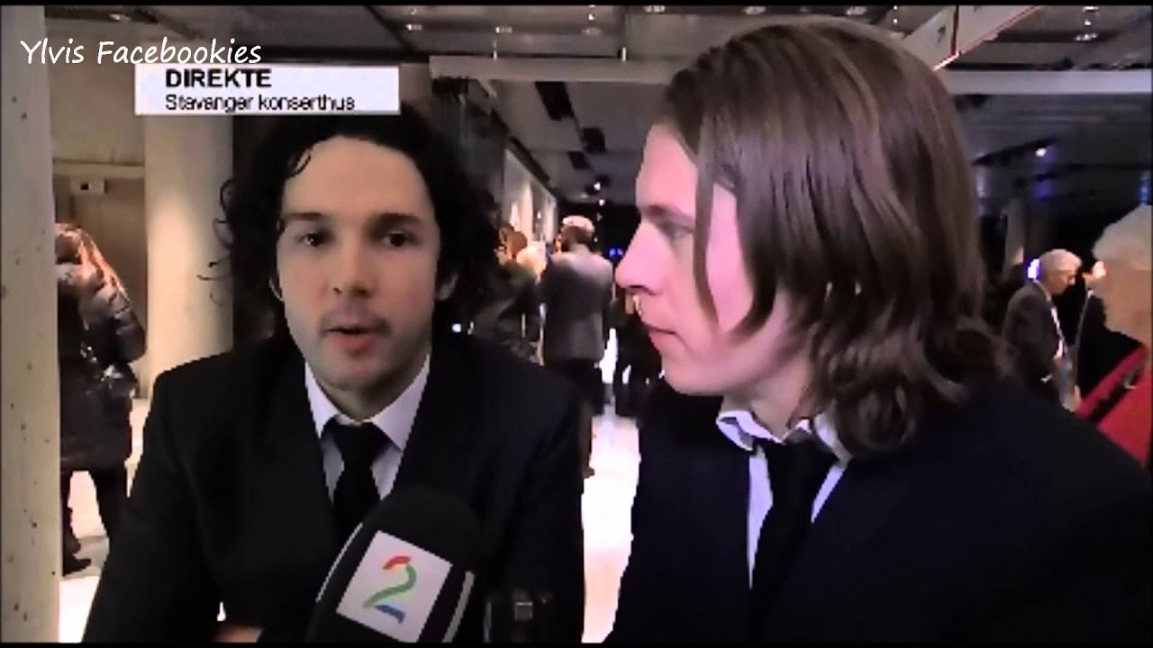 Ylvis  interviewed on TV2 - Afterparty Spellemann Award 18.01.2014 (English subs)