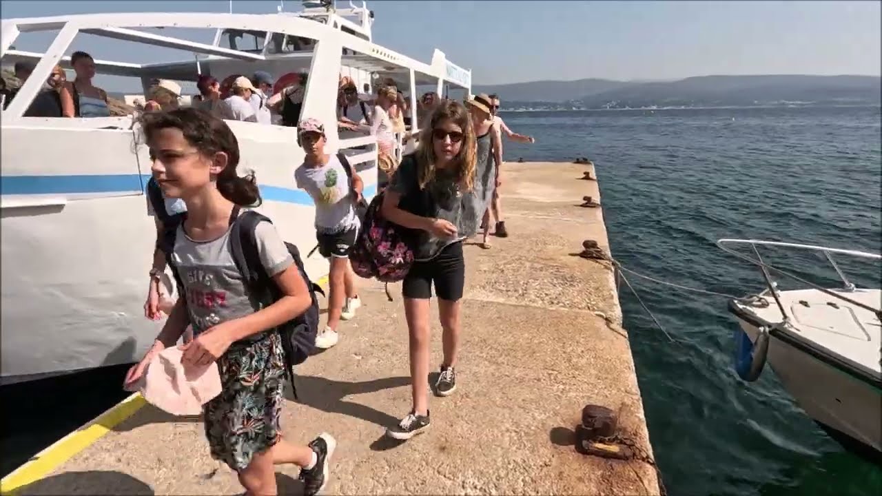 Voyage des classes de 6ème dans le Parc National des Calanques - juin 2025