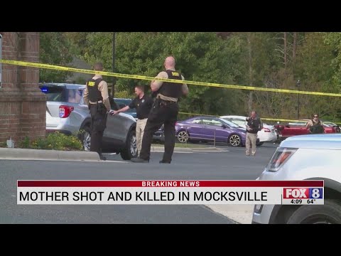 Vídeo: Mocksville nc tem hospital?