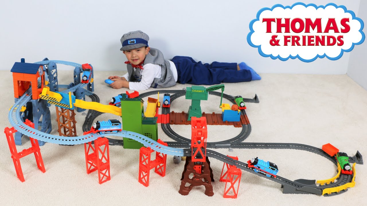 thomas mad dash on sodor set