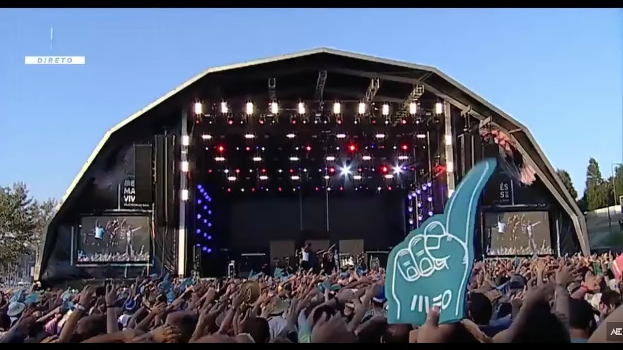 Amor Electro | [Live @Meo Marés Vivas 2017]