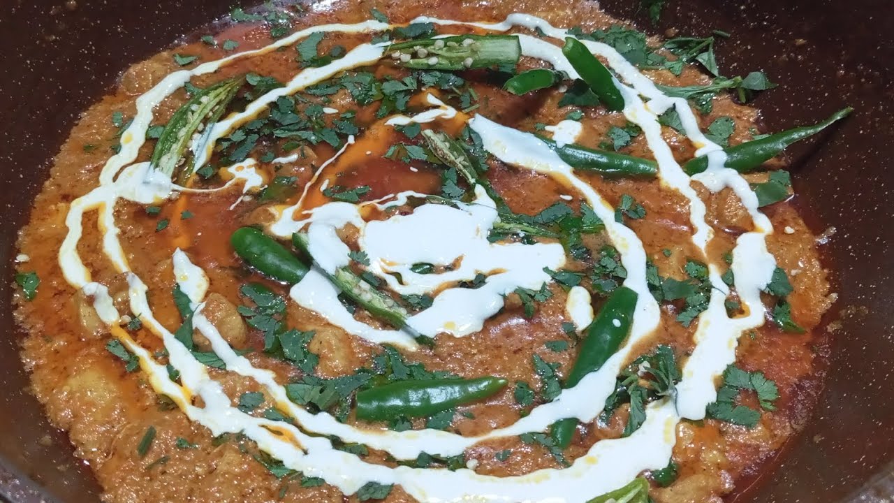 Mughlai chicken handi/ Boneless chicken handi recipe with uzma kitchen 