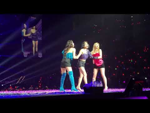 TWICE (트와이스) - PUSH & PULL (Sana, Jihyo, Dahyun) - Fancam[4K] III Tour TX 2022.02.22