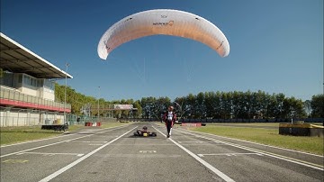 Passion for engines knows no limits! 😎🪂 #vittorazimotors