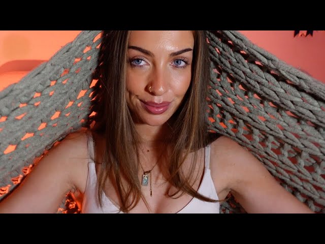 we hug under the blanket ❄️ | lets get cosy (Aspen London ASMR)
