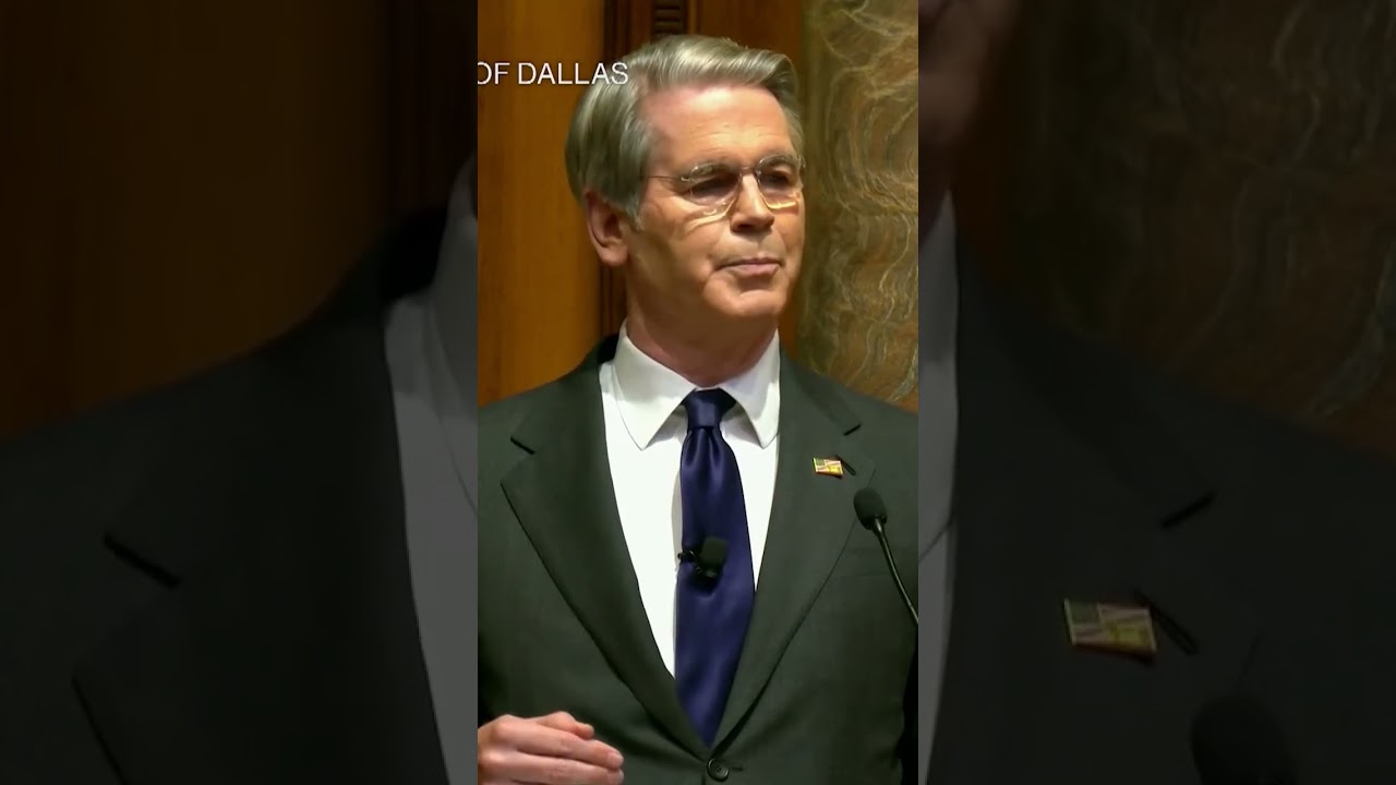 Bessent Says Tariff Revenue to Be ‘Virtually Unchanged’ in 2026