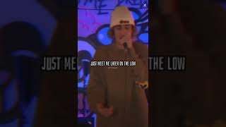 Video thumbnail of "justin bieber - heartbreaker (lyrics-live)"