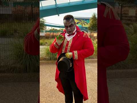 Howl-O-Scream at SeaWorld