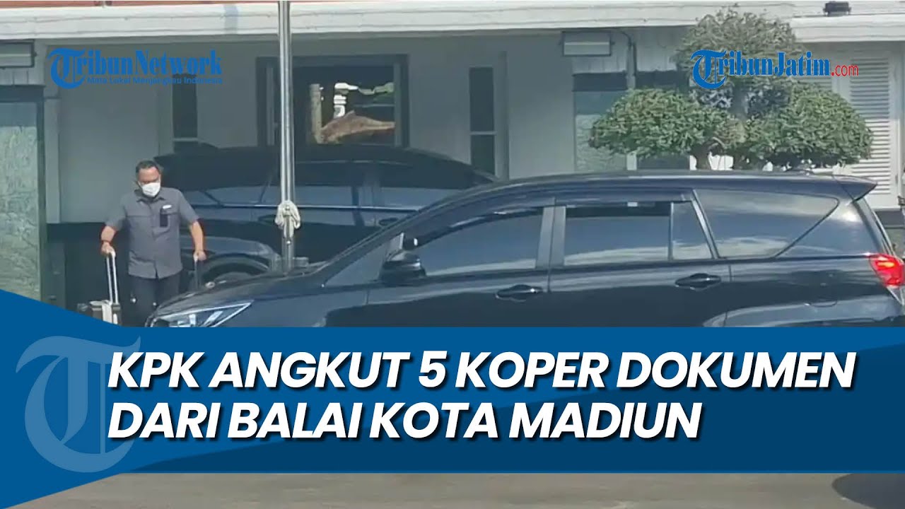 KPK GELEDAH BALAI KOTA MADIUN, Mobil Dinas dan Ruang Kerja Pejabat Disisir