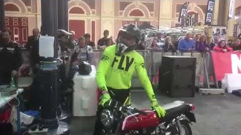 Millyard Honda SS50 ridden by Carl Fogarty