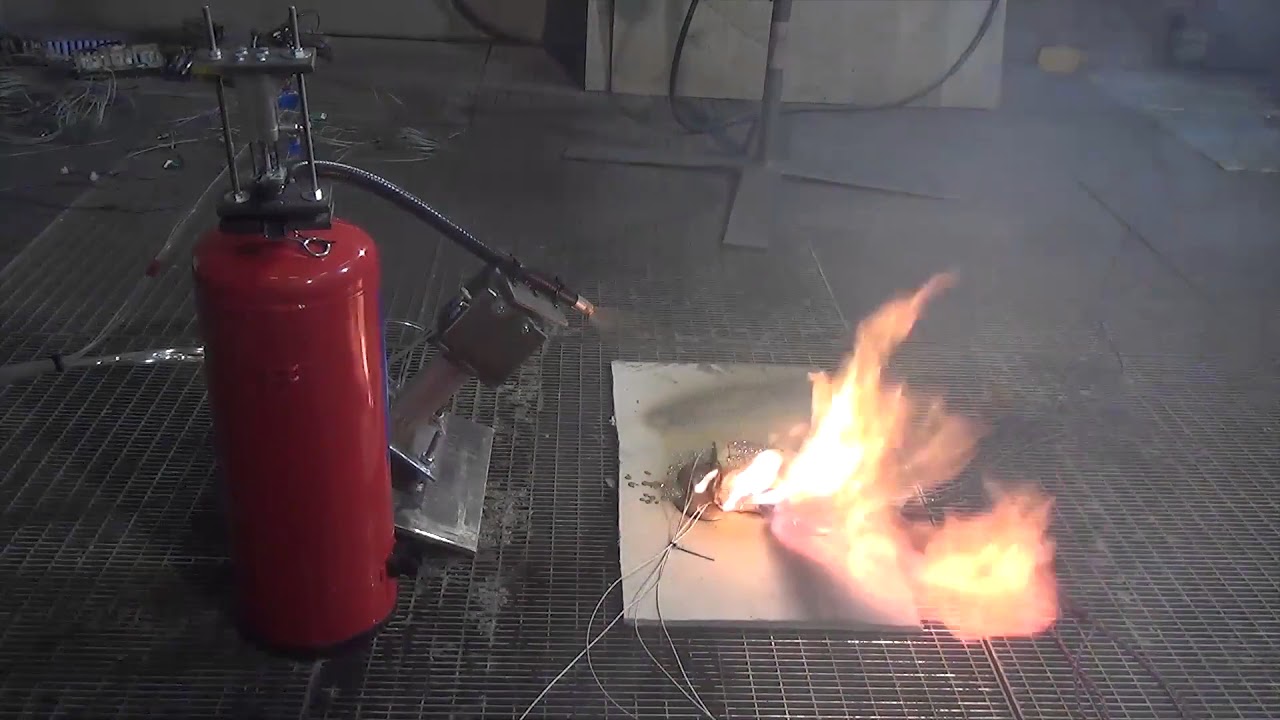 Fire battery. Огнетушитель литий. Lithium Battery Fire. Литиевая батарейка огонь. Lithium Battery Fire on Air.