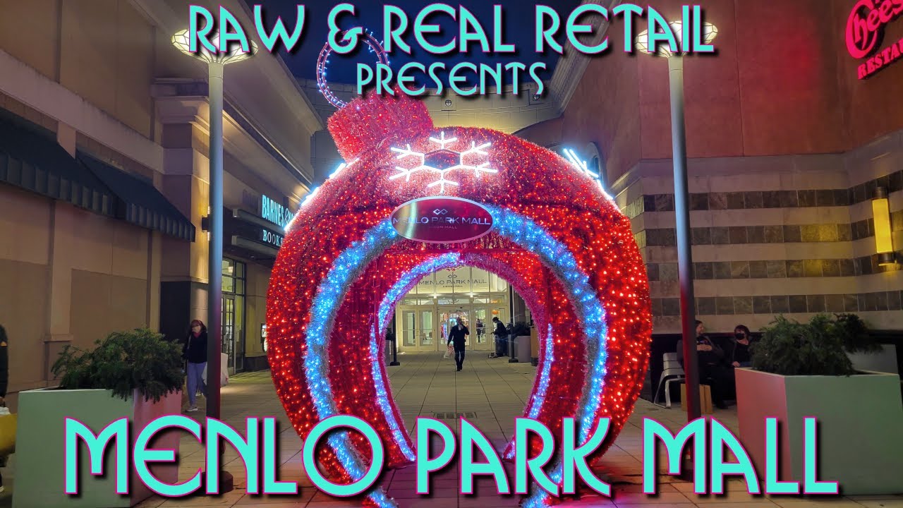 Christmas 2021 at Menlo Park Mall (RAW!) - Raw & Real Retail