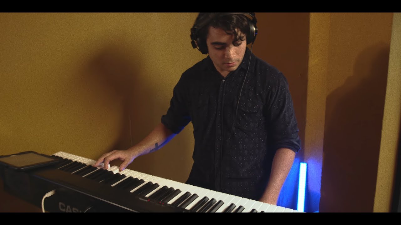 Manuel Olivo - Desatino de la Naturaleza (Sesión en Vivo)