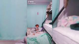 cuddle with your siblings and see what happens / Tik Tok compilation/ احضن اخاك وشاهد ردة فعله