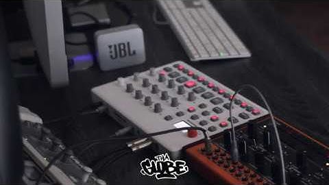 Behringer Crave / Model: Samples - Small Jam