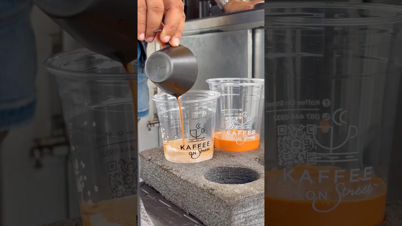 Small three-wheel coffee truck, manual espresso — a dream driven by passion 🤍 