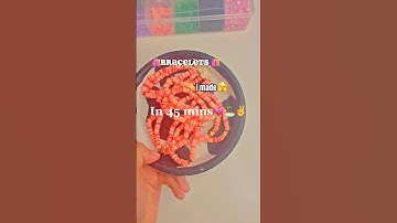 Not me forgetting the transition in mid video 😭💀🫣💗 #shortsfeed #beads #diybeads #preppy #claybea