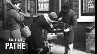 Hot Pies On A Bike Aka Selling Pies Hat (1937)