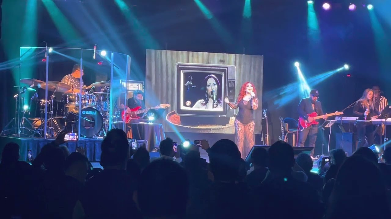 Myriam - Intro + Cuesta Arriba (En Vivo) Lunario 03DIC22