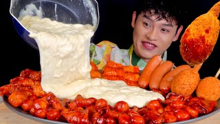 ASMR 매운구슬떡볶이 위에 떨어진 치즈폭포🧀매운어묵 양념새우 미니핫도그 먹방Spicy Tteokbokki With Mini Corn Dog Sweet Shrimp MuKBnag
