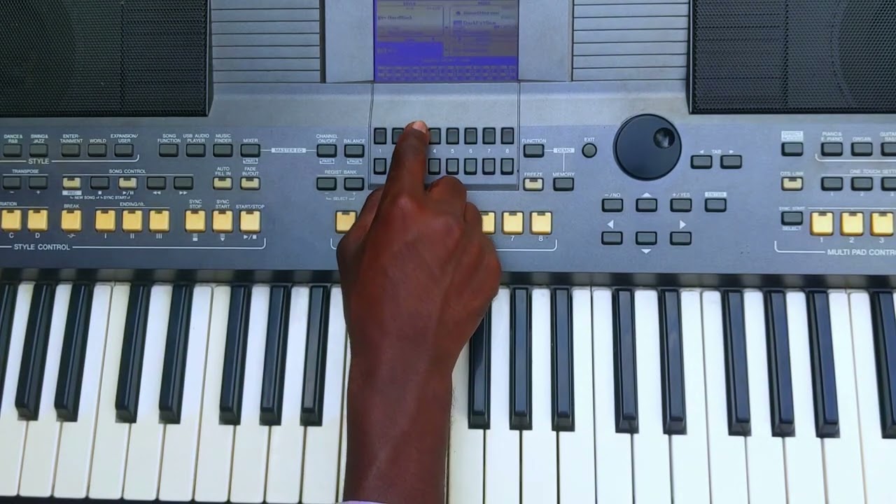 Intro wacuranga nawe from @Mbonyi 