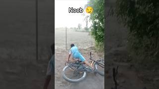 #cycle stand #noob #pro #legend 👍👍