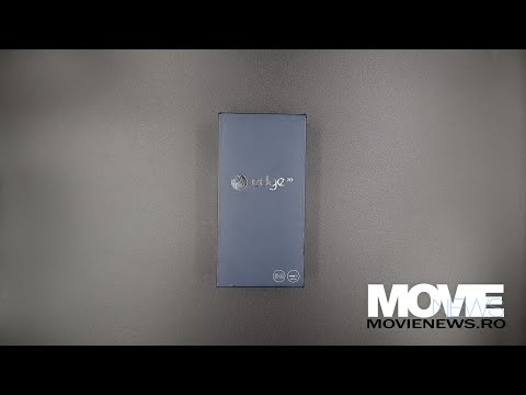 Motorola Edge 20 - What's in the box | MovieNews.ro