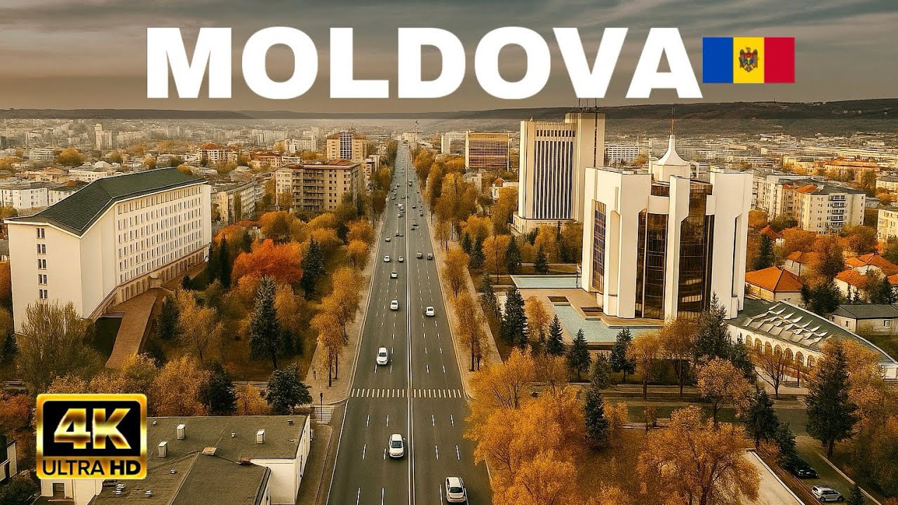 Silent Walk in Chișinău | Peaceful Autumn City Walk | 4K HDR