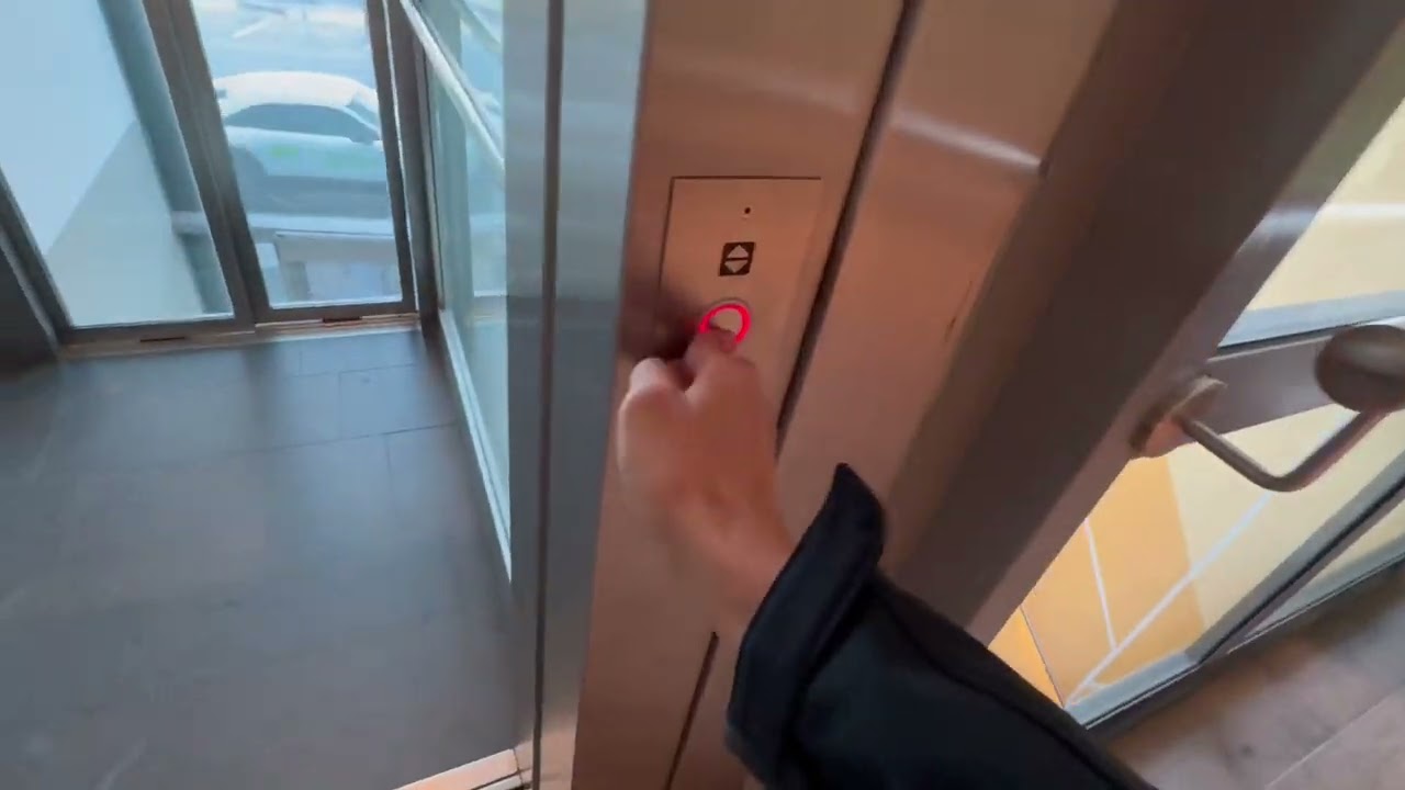 2008 Aufzugdienst Leis Aufzug in einem City-Galerie Einkaufszentrum In Aschaffenburg