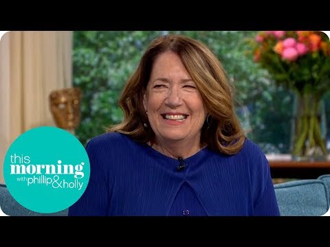 Handmaid's Tale Star Ann Dowd Reveals What's in Store for Aunt Lydia | This Morning