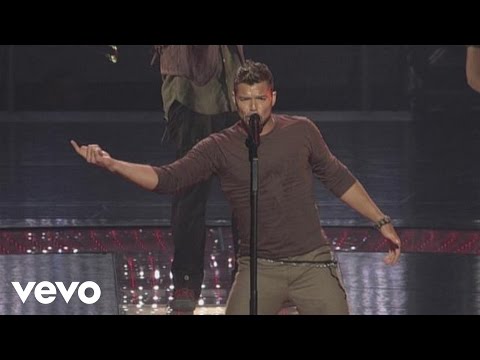 Ricky Martin – This Is Good (Live Black & White Tour)