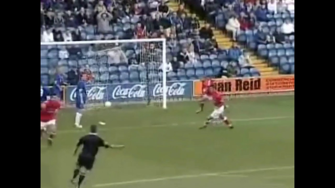 County Shorts - Stockport County 3-3 Swindon Town